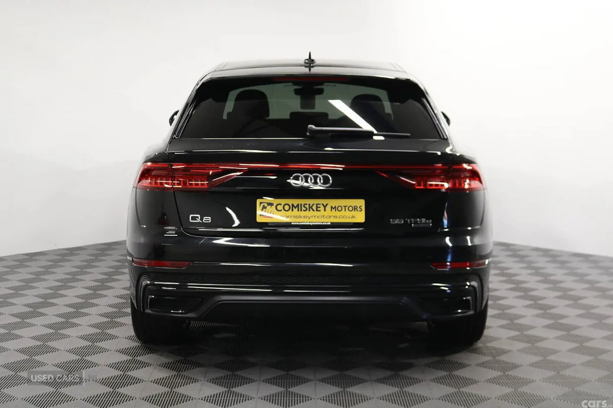 Audi Q8 SUV, Petrol Hybrid, 2023, Black