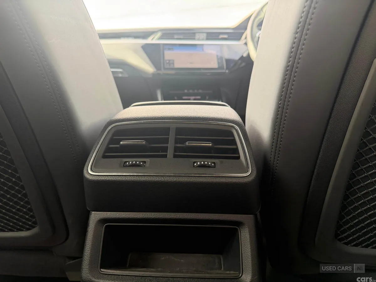 Audi Q8 SUV, Electric, 2024, Black