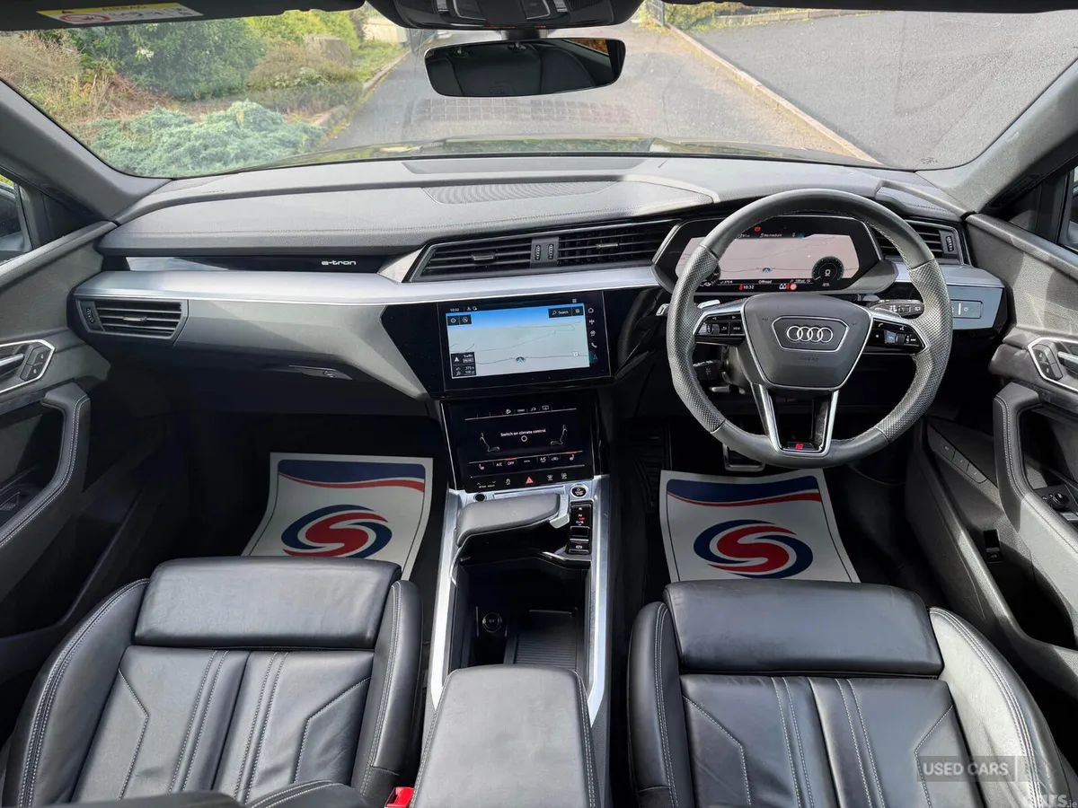 Audi Q8 SUV, Electric, 2024, Black