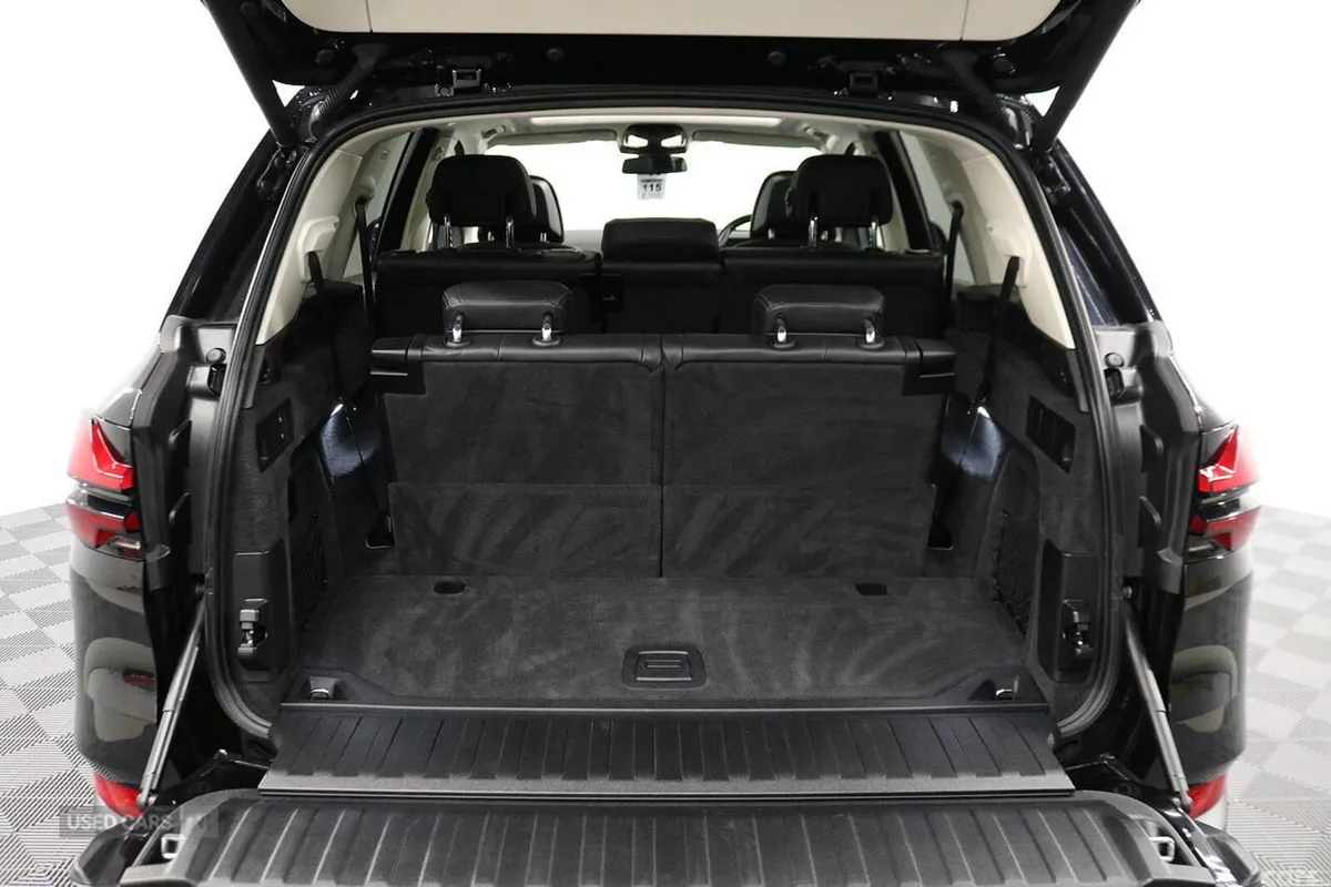 BMW X5 SUV, Diesel Hybrid, 2024, Black