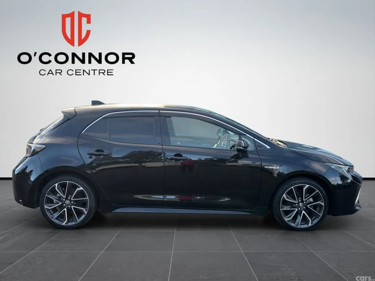 Toyota Corolla Hatchback, Petrol Hybrid, 2019, Black