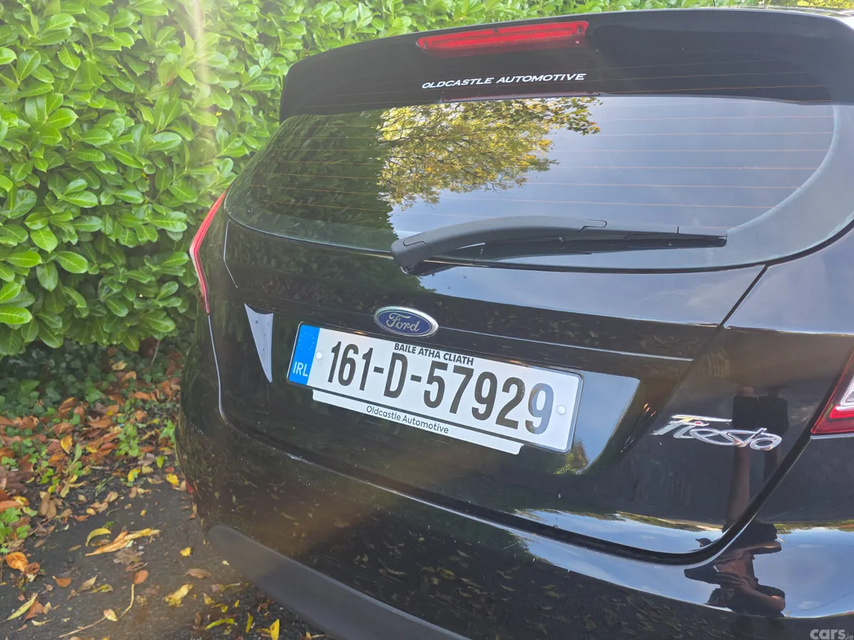 Ford Fiesta Hatchback, Petrol, 2016, Black