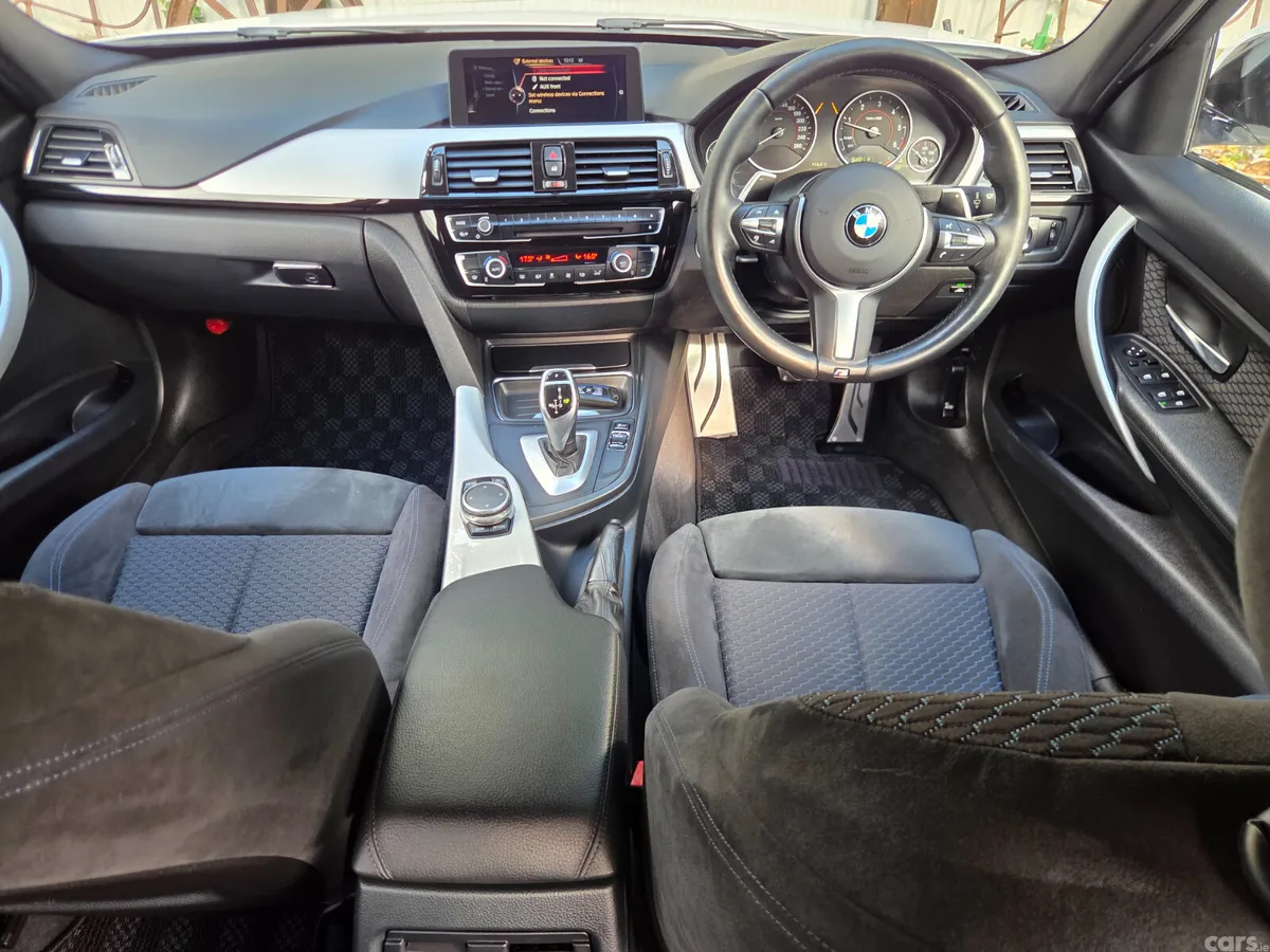 BMW 3-Series Saloon, Diesel, 2015, White