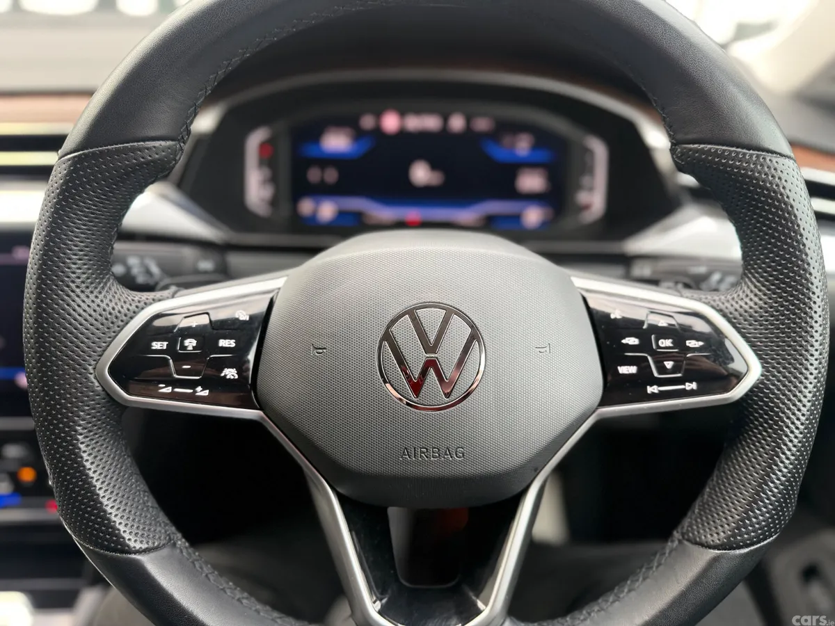 Volkswagen Arteon Hatchback, Diesel, 2023, Red
