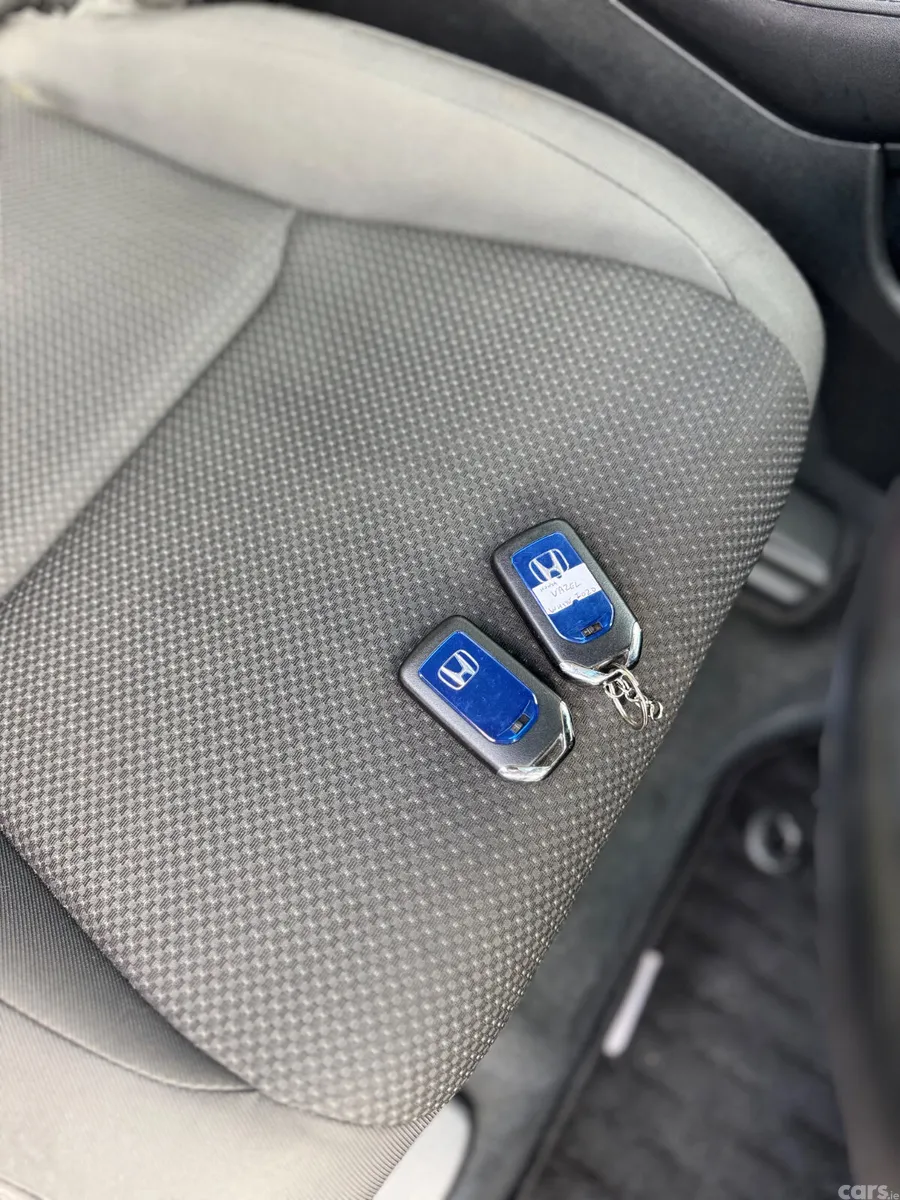 Honda Vezel Estate, Petrol Hybrid, 2020, White
