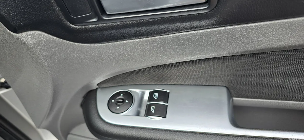 Ford Focus Hatchback, Diesel, 2010, Silver