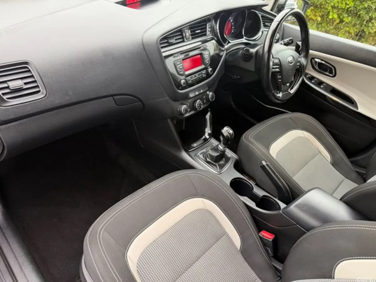 Kia Ceed Estate, Diesel, 2016, Silver