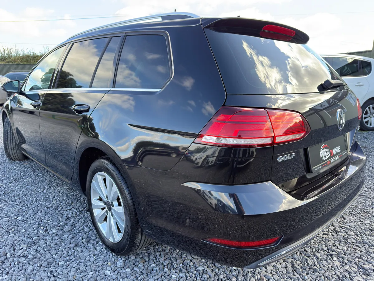 Volkswagen Golf Estate, Petrol, 2017, Black