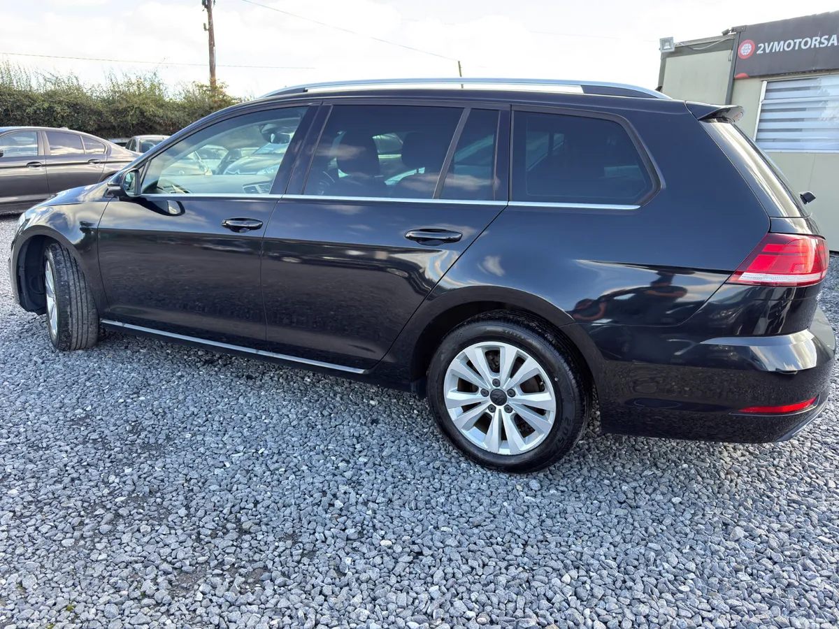 Volkswagen Golf Estate, Petrol, 2017, Black