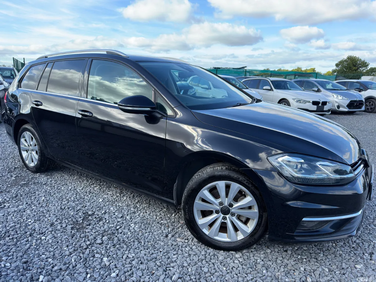 Volkswagen Golf Estate, Petrol, 2017, Black