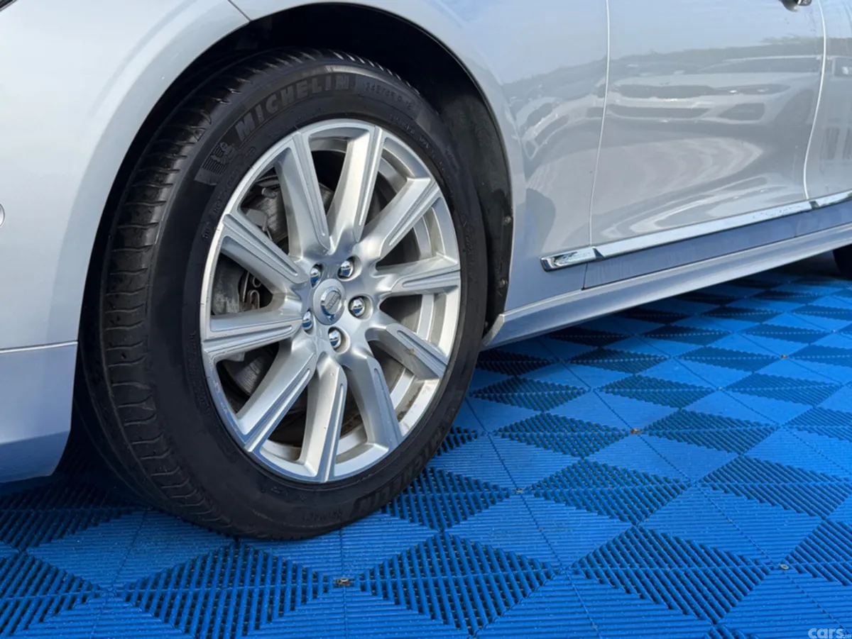 Volvo V90 Estate, Diesel, 2019, Silver