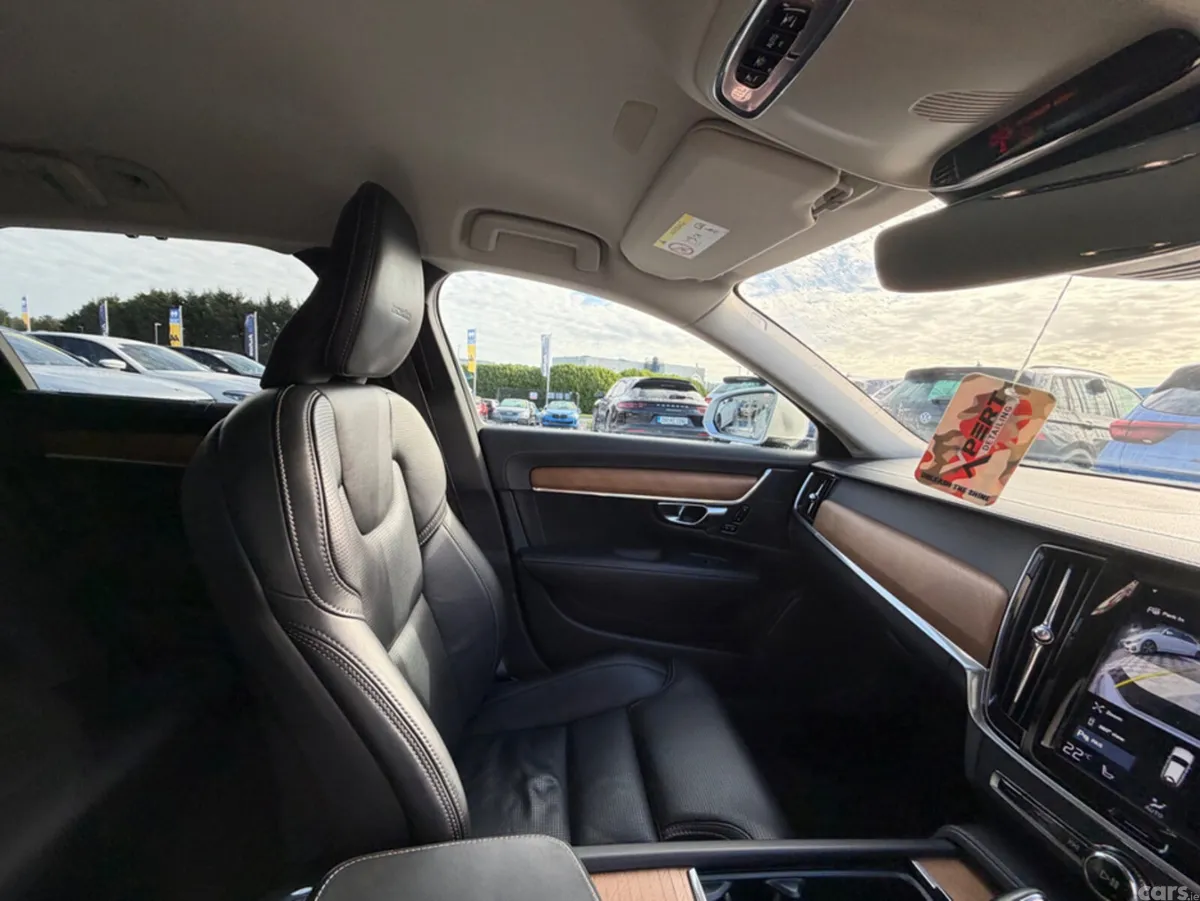 Volvo V90 Estate, Diesel, 2019, Silver