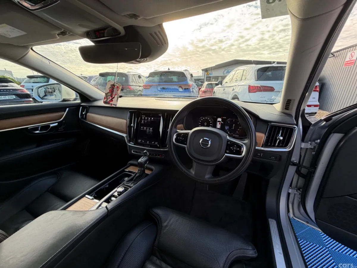 Volvo V90 Estate, Diesel, 2019, Silver