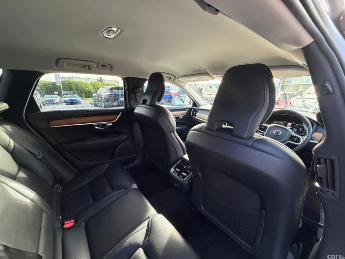 Volvo V90 Estate, Diesel, 2019, Silver
