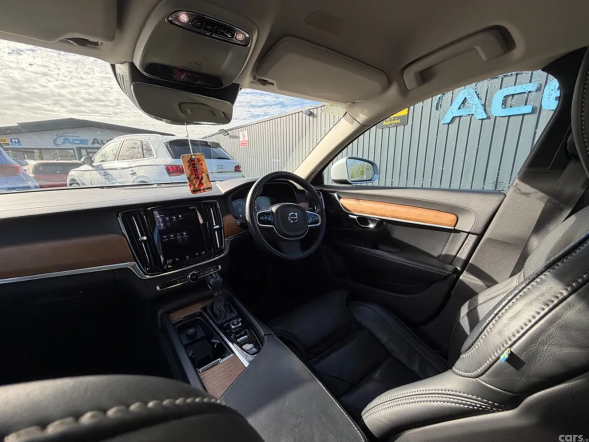 Volvo V90 Estate, Diesel, 2019, Silver