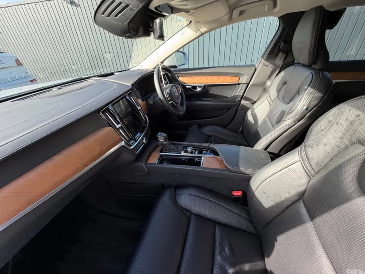 Volvo V90 Estate, Diesel, 2019, Silver