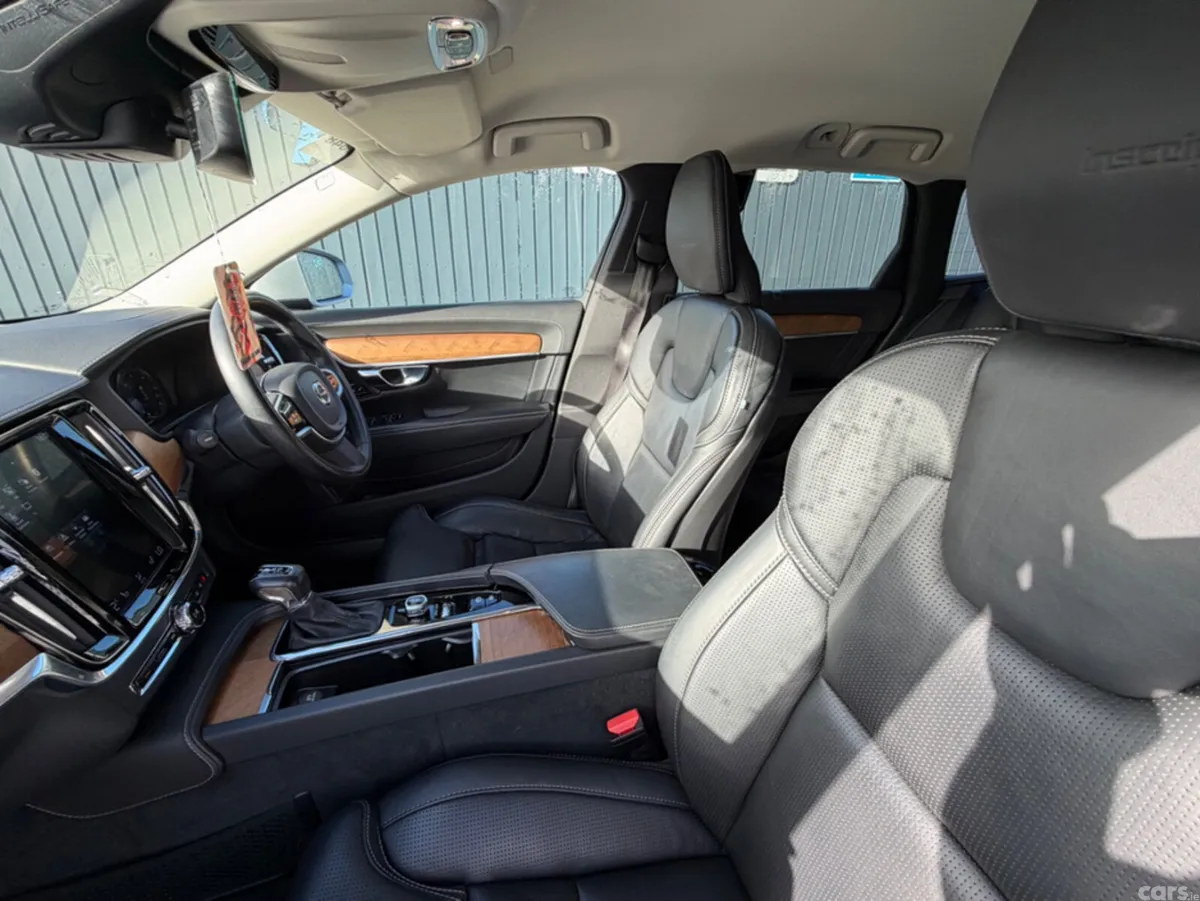 Volvo V90 Estate, Diesel, 2019, Silver