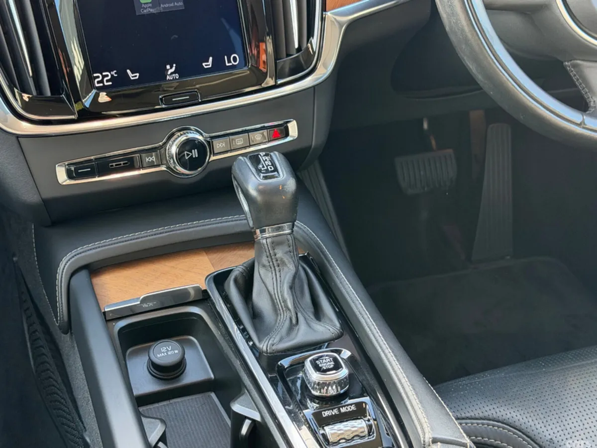 Volvo V90 Estate, Diesel, 2019, Silver