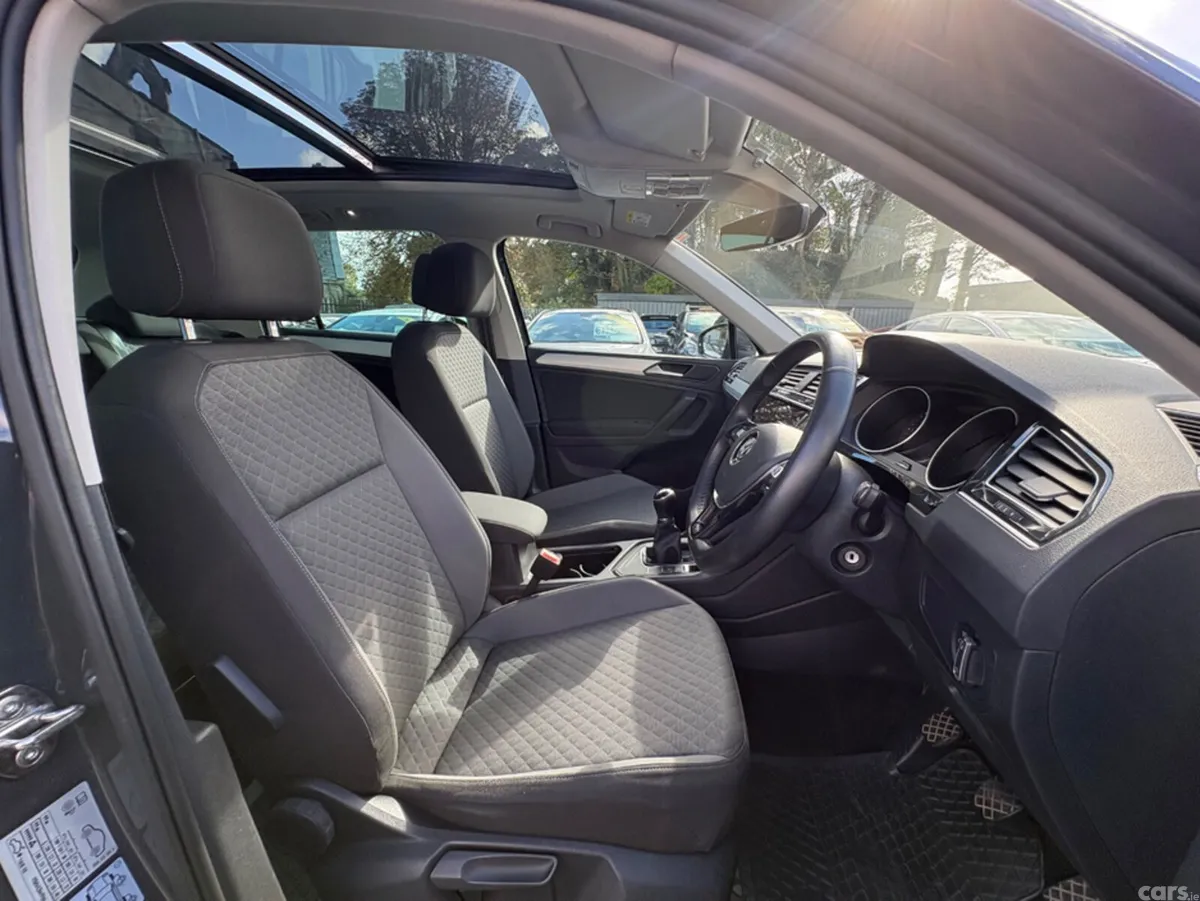 Volkswagen Tiguan SUV, Diesel, 2019, Grey