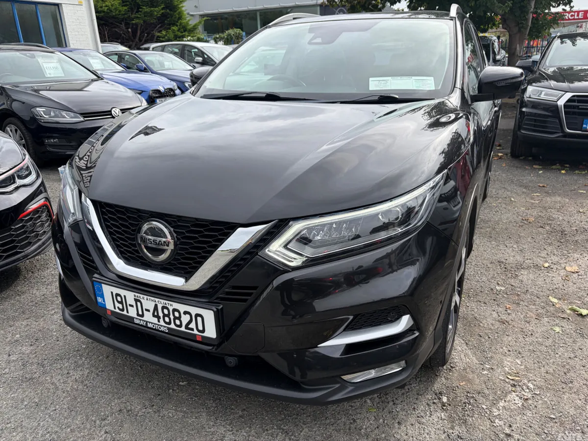 Nissan Qashqai Hatchback, Diesel, 2019, Black