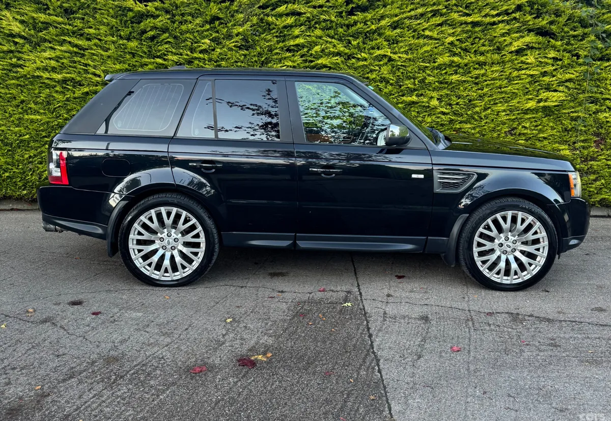 Land Rover Range Rover Sport SUV, Diesel, 2012, Black