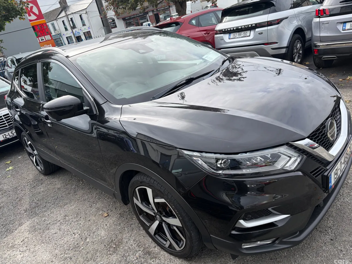 Nissan Qashqai Hatchback, Diesel, 2019, Black