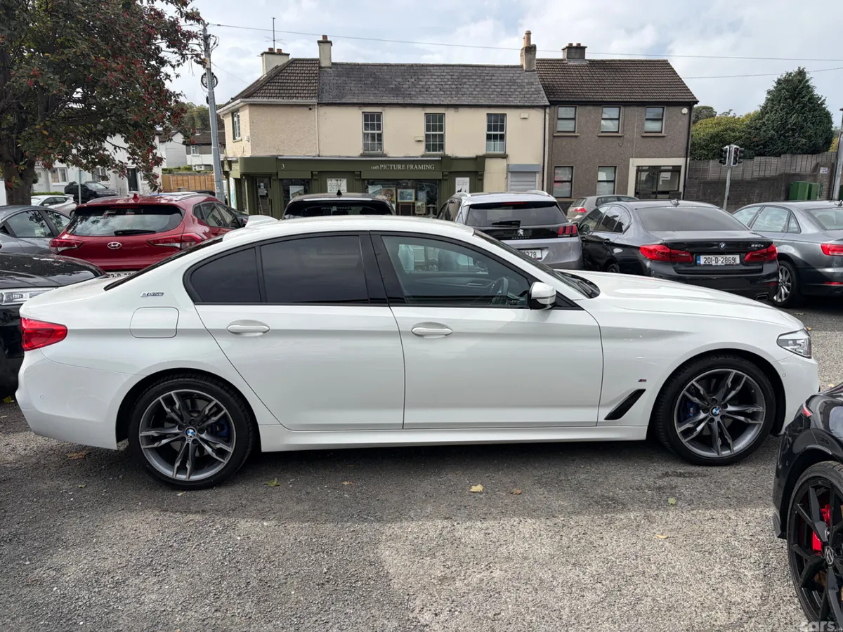 BMW 5-Series Saloon, Petrol Plug-in Hybrid, 2018, White