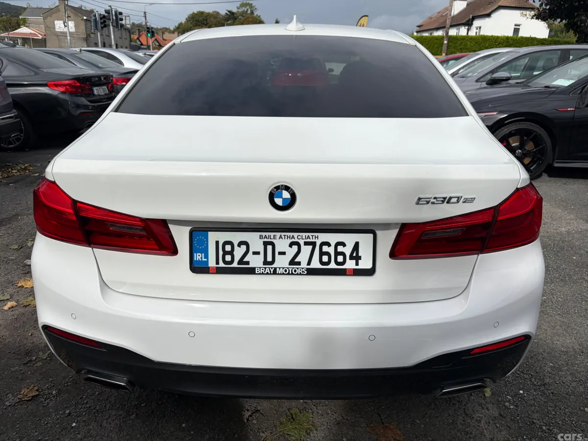 BMW 5-Series Saloon, Petrol Plug-in Hybrid, 2018, White