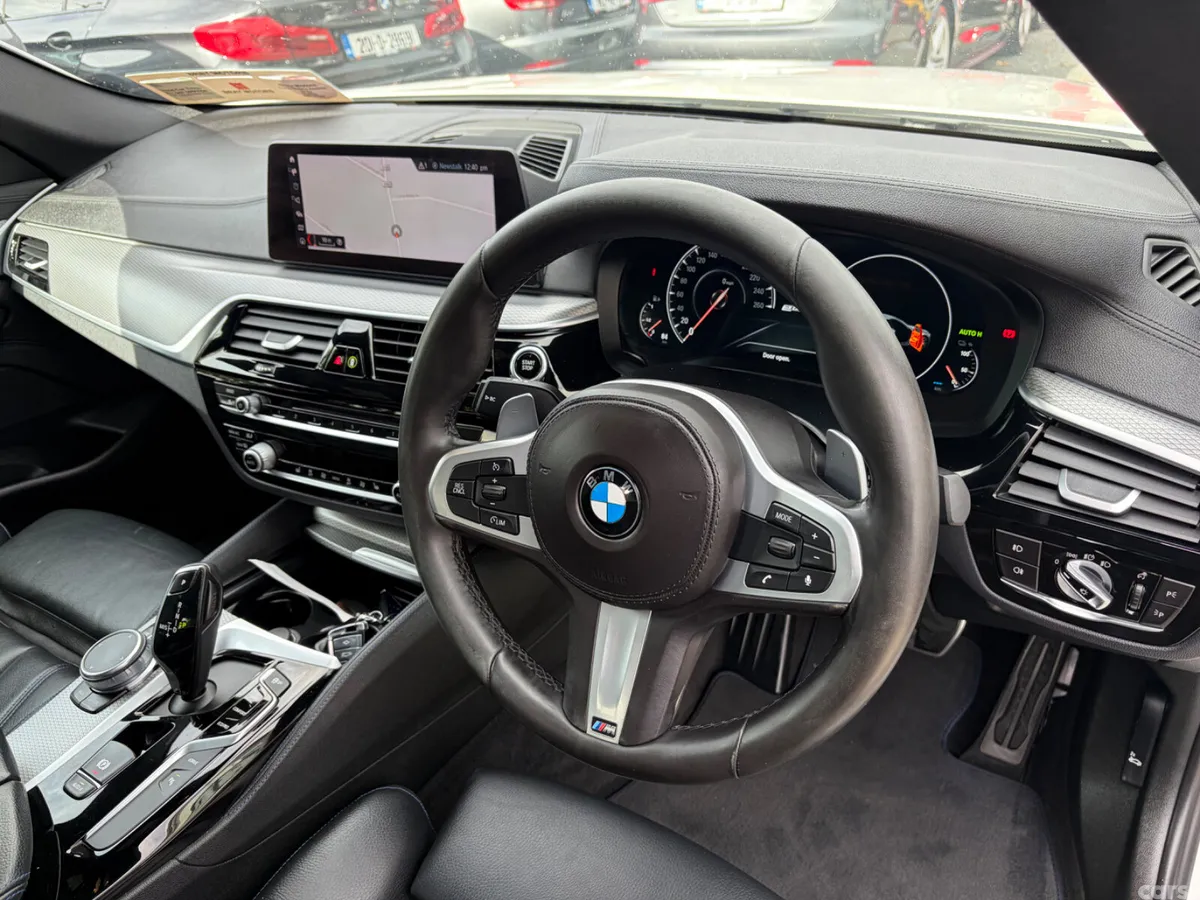 BMW 5-Series Saloon, Petrol Plug-in Hybrid, 2018, White