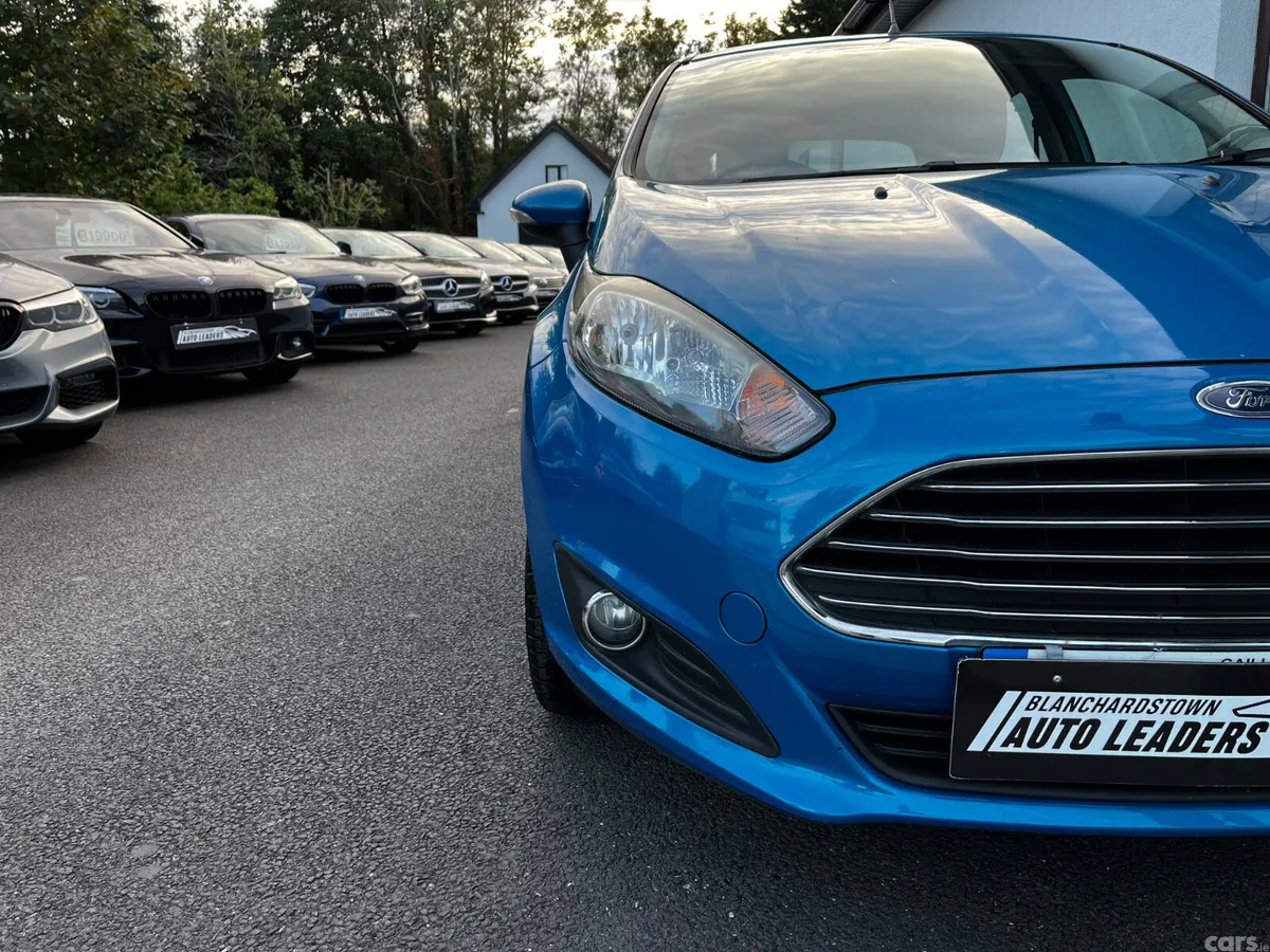 Ford Fiesta Hatchback, Petrol, 2015, Blue