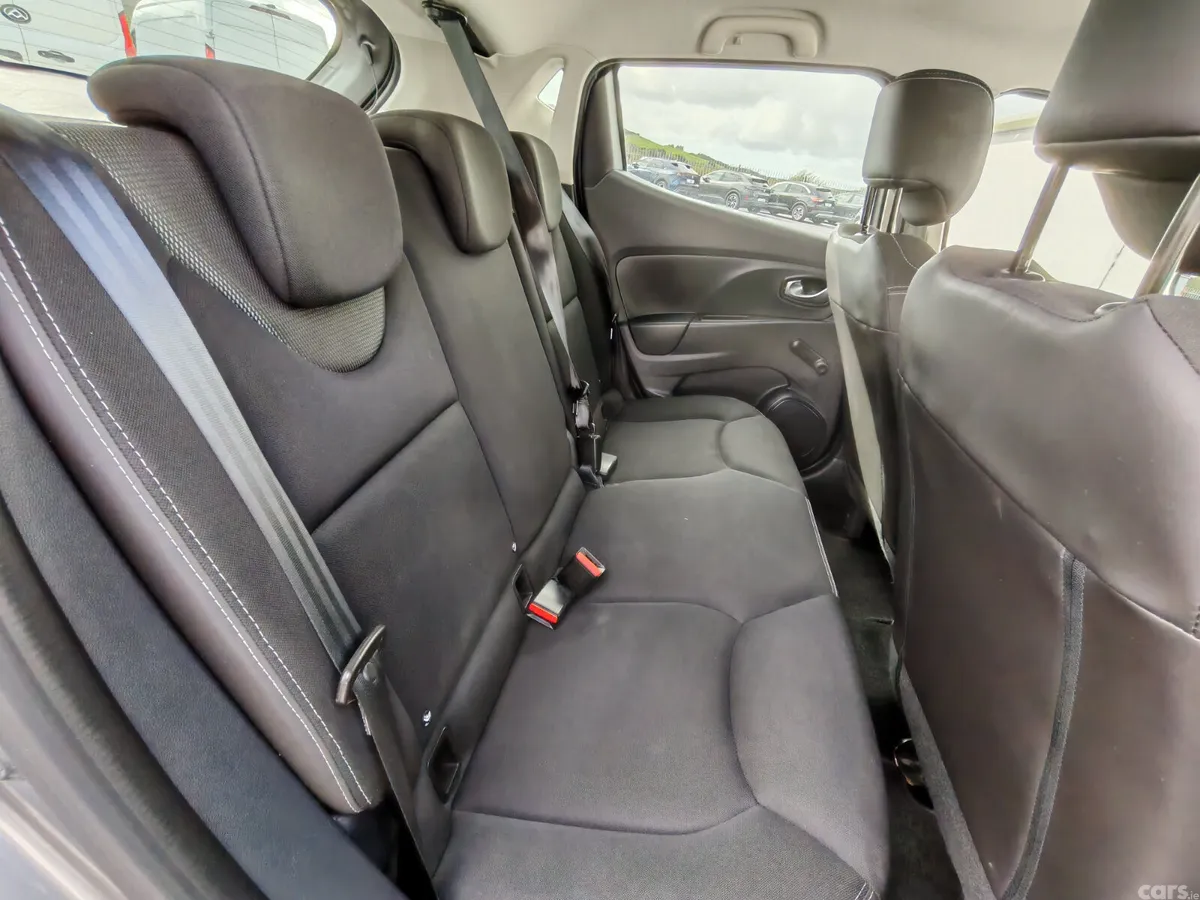 Renault Clio Hatchback, Petrol, 2017, Grey