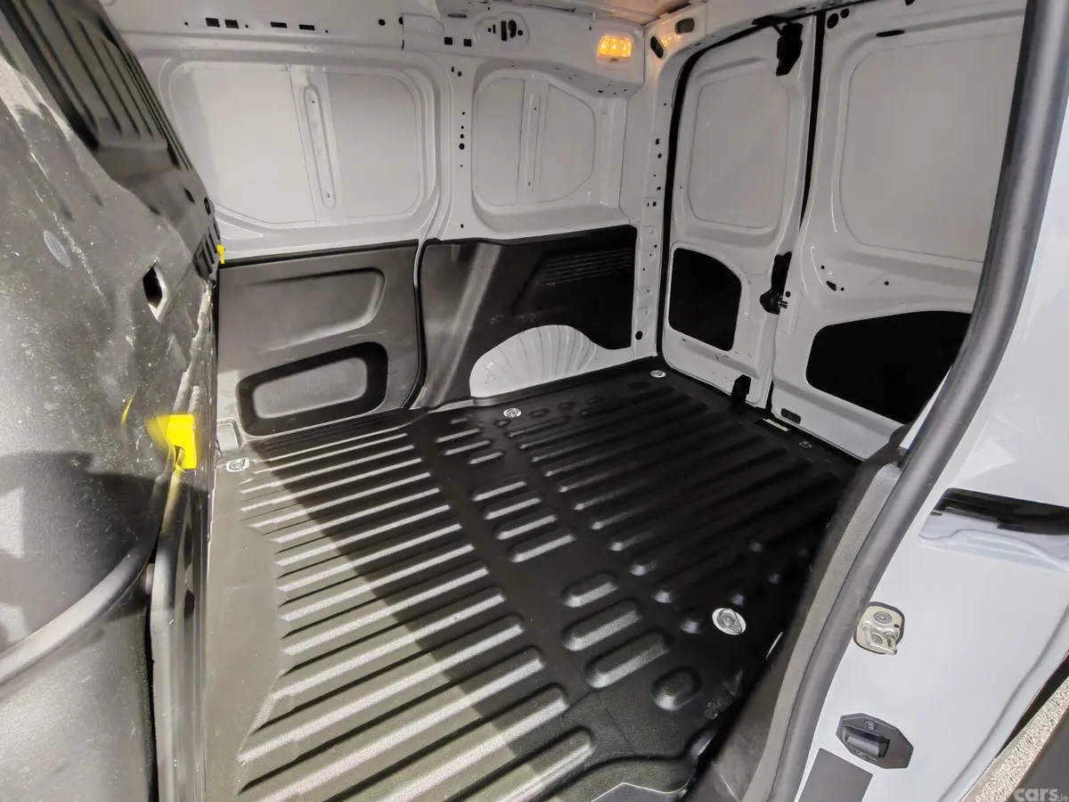 Citroen Berlingo MPV, Diesel, 2025, White