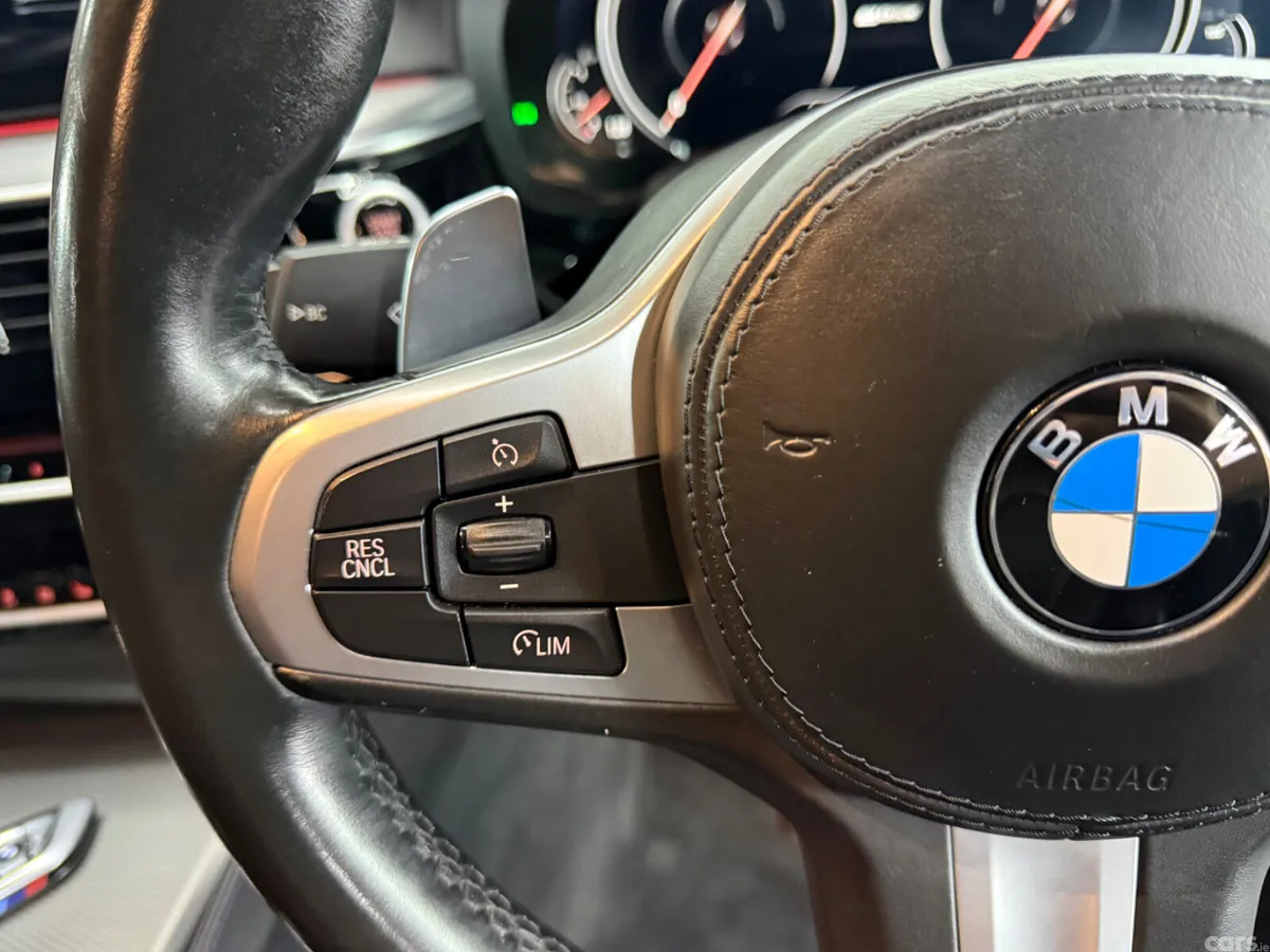 BMW 5-Series Saloon, Petrol Plug-in Hybrid, 2017, Grey