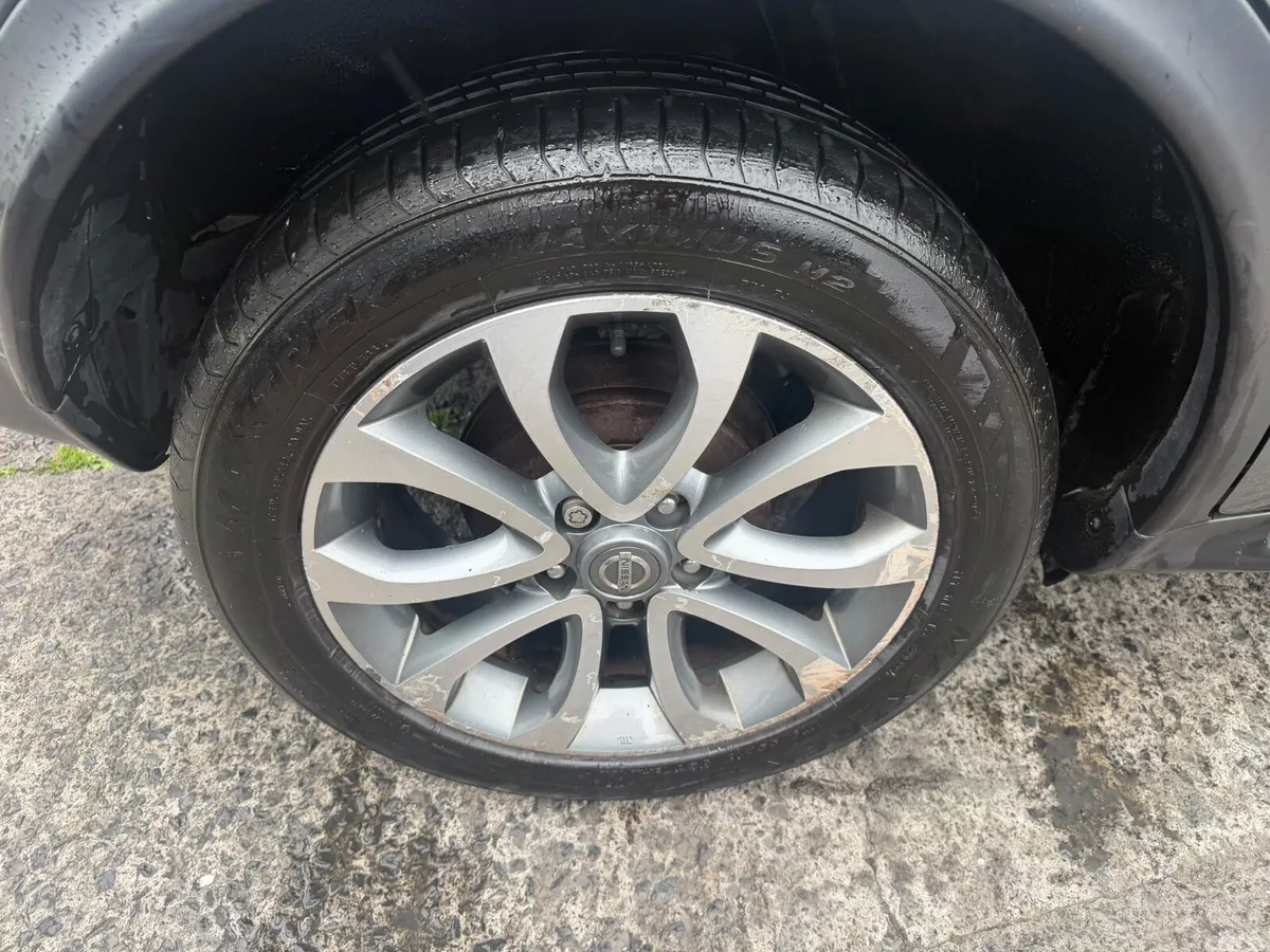 Nissan Juke SUV, Diesel, 2016, Grey