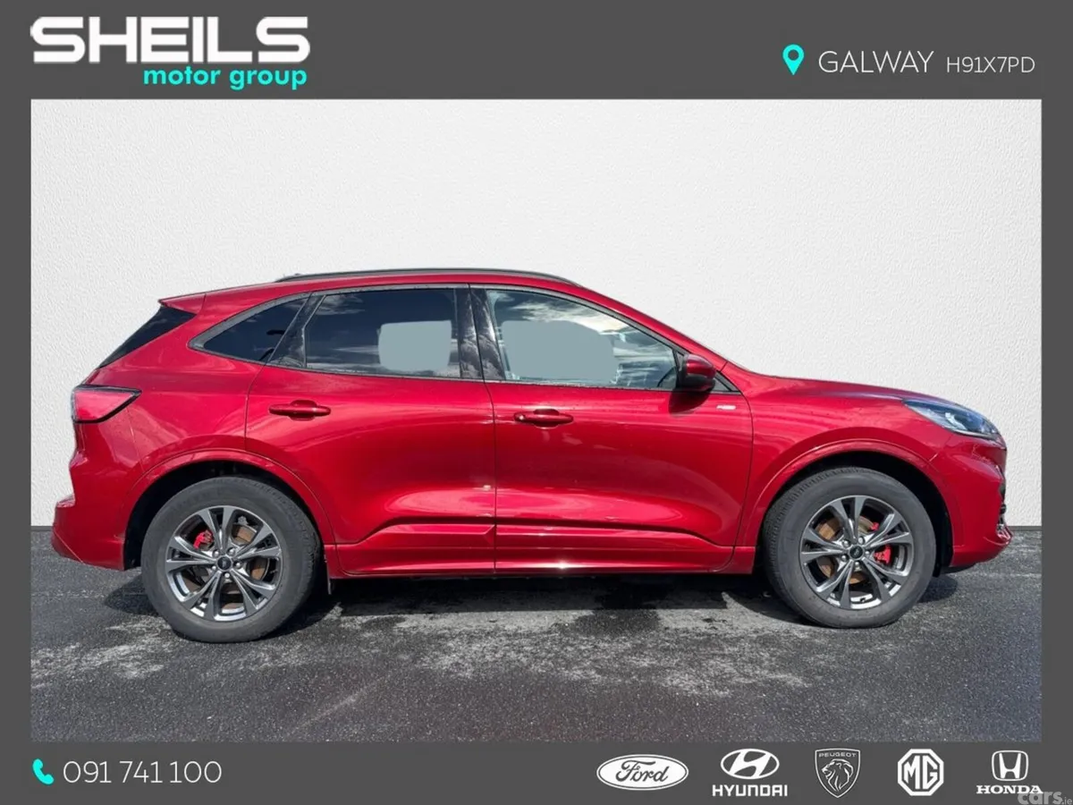 Ford Kuga SUV, Petrol Plug-in Hybrid, 2022, Red