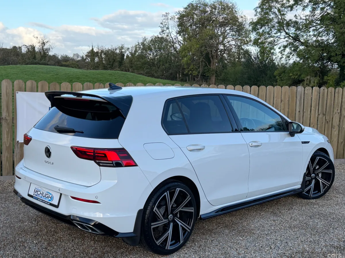 Volkswagen Golf Estate, Diesel, 2021, White