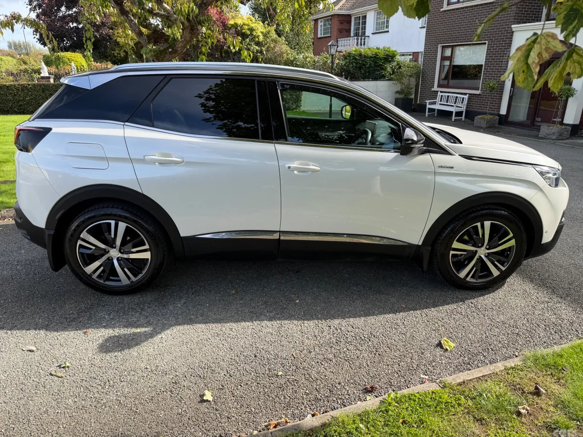 Peugeot 3008 MPV, Diesel, 2018, White
