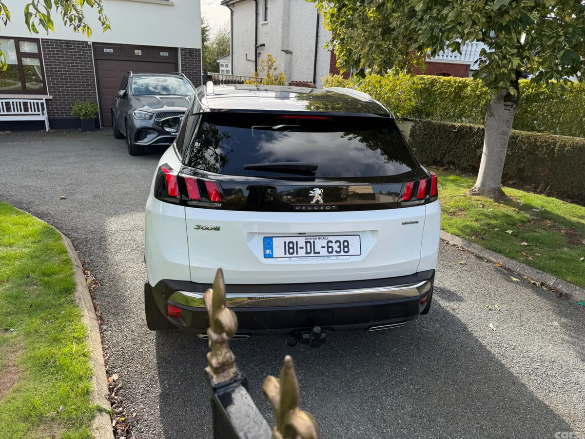 Peugeot 3008 MPV, Diesel, 2018, White