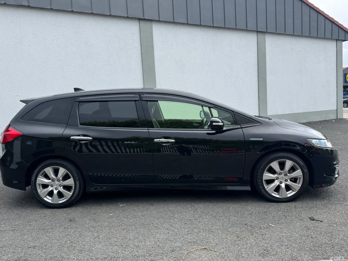 Honda Jade MPV, Petrol Hybrid, 2015, Black