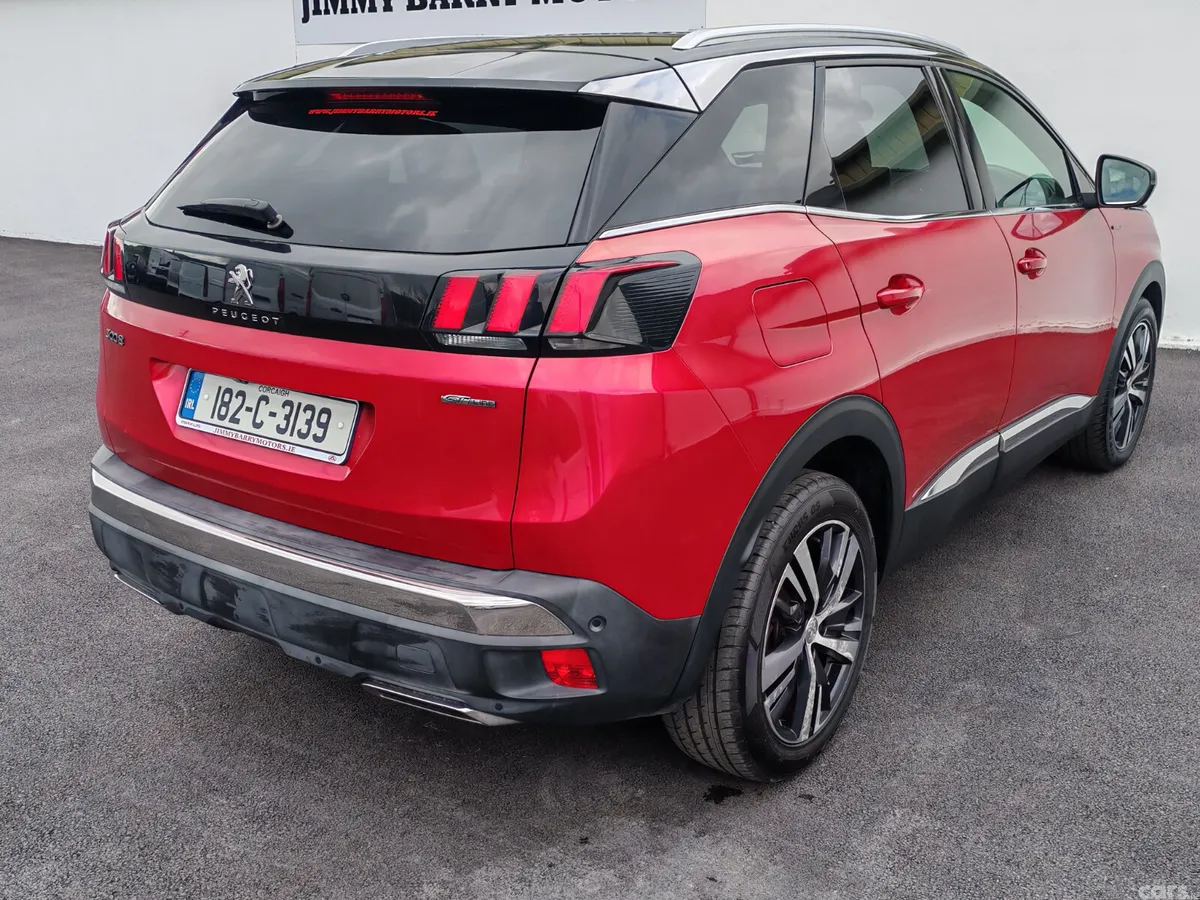 Peugeot 3008 MPV, Petrol, 2018, Red