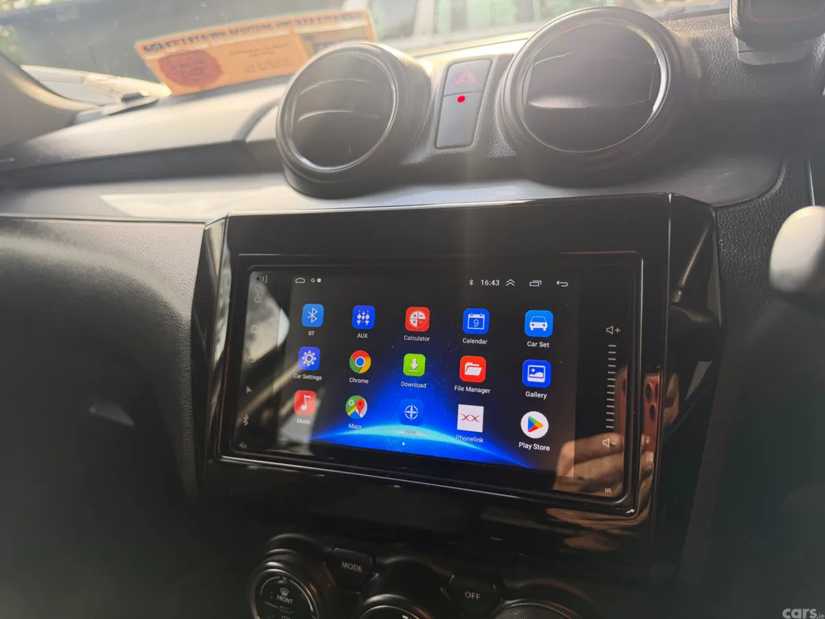 Suzuki Swift Hatchback, Petrol, 2019, Blue