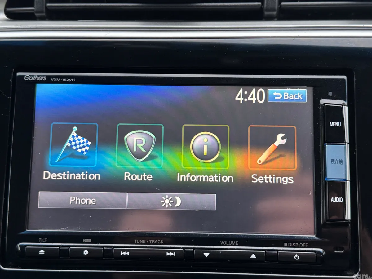 Honda Grace Saloon, Petrol Hybrid, 2015, Silver