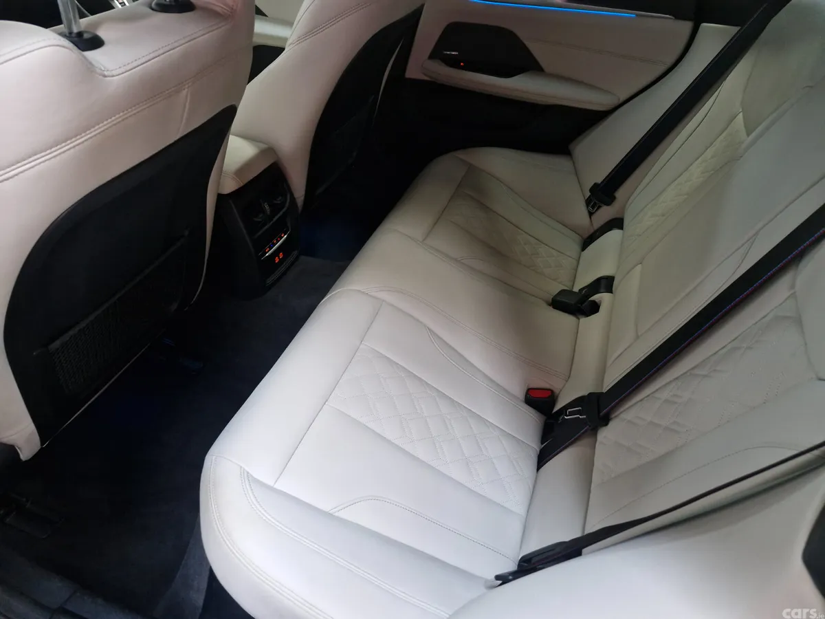 BMW i4 Hatchback, Electric, 2023, Green