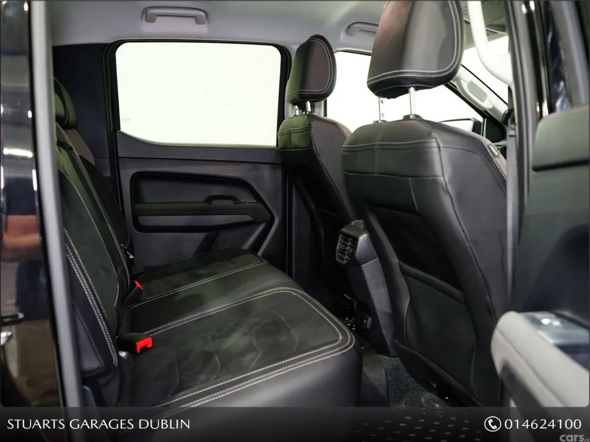 Volkswagen Amarok Pick Up, Diesel, 2024, Black