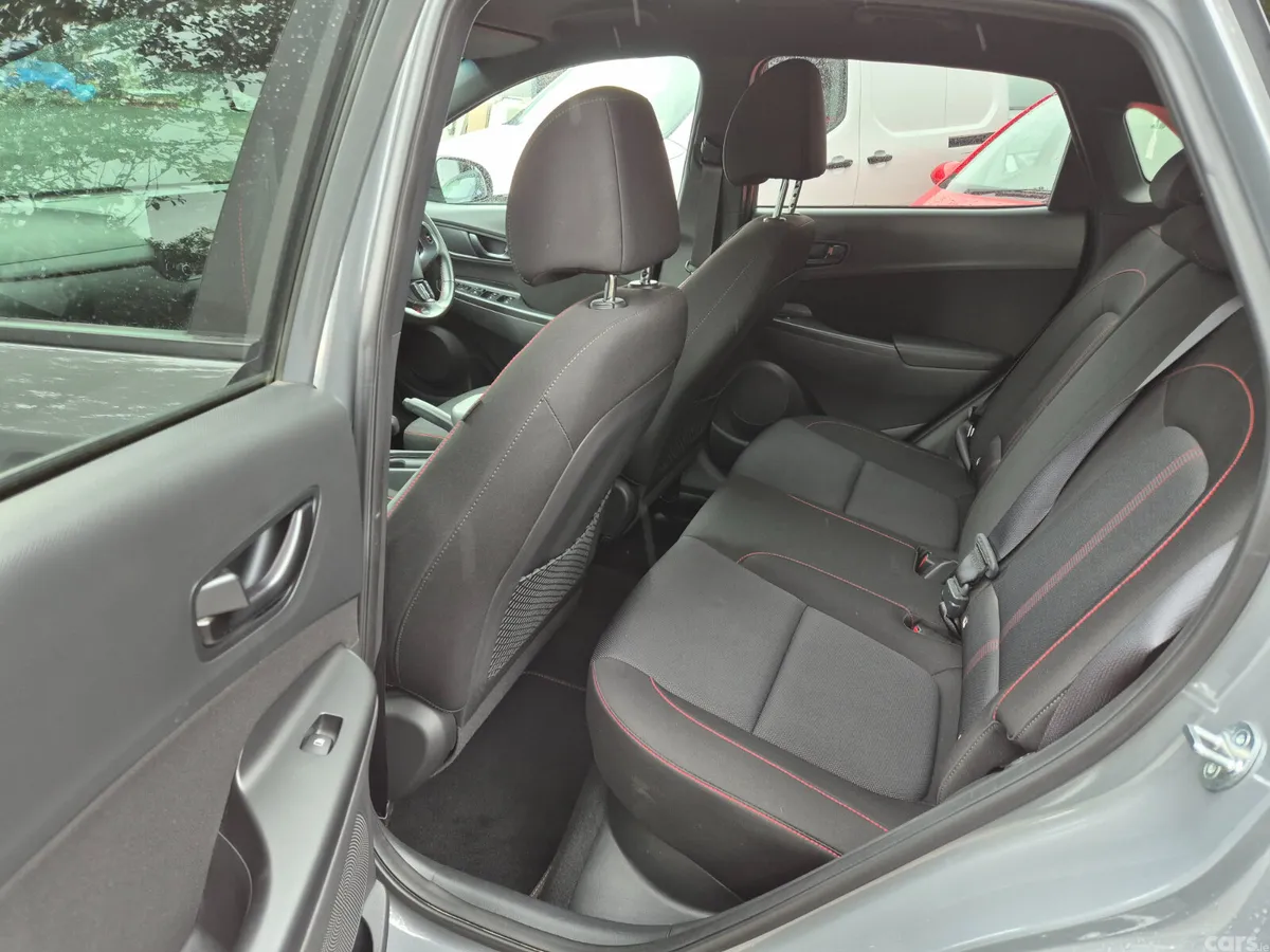 Hyundai KONA MPV, Petrol, 2023, Grey