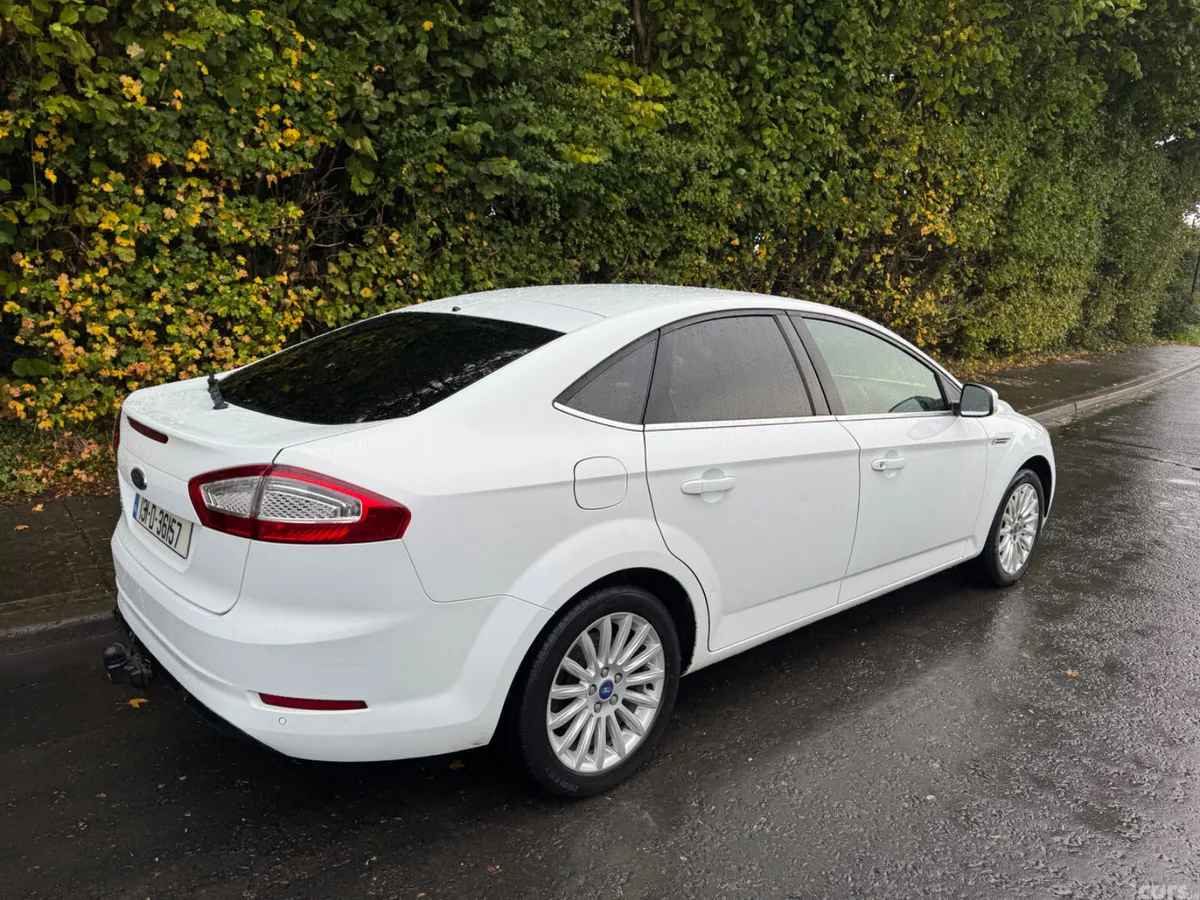 Ford Mondeo Hatchback, Diesel, 2013, White