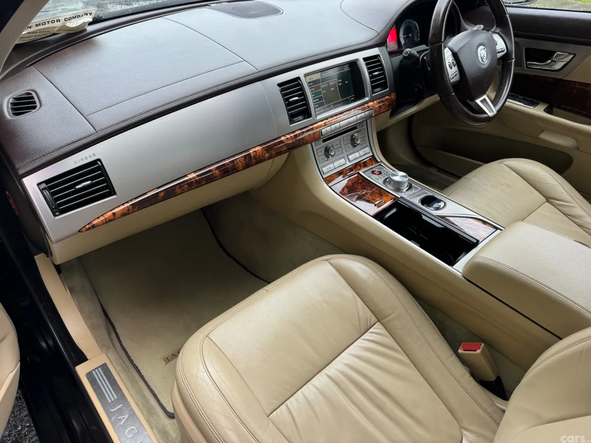 Jaguar XF Saloon, Diesel, 2009, Black