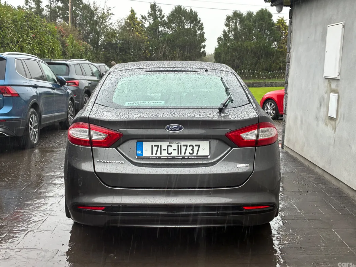 Ford Mondeo Hatchback, Diesel, 2017, Grey
