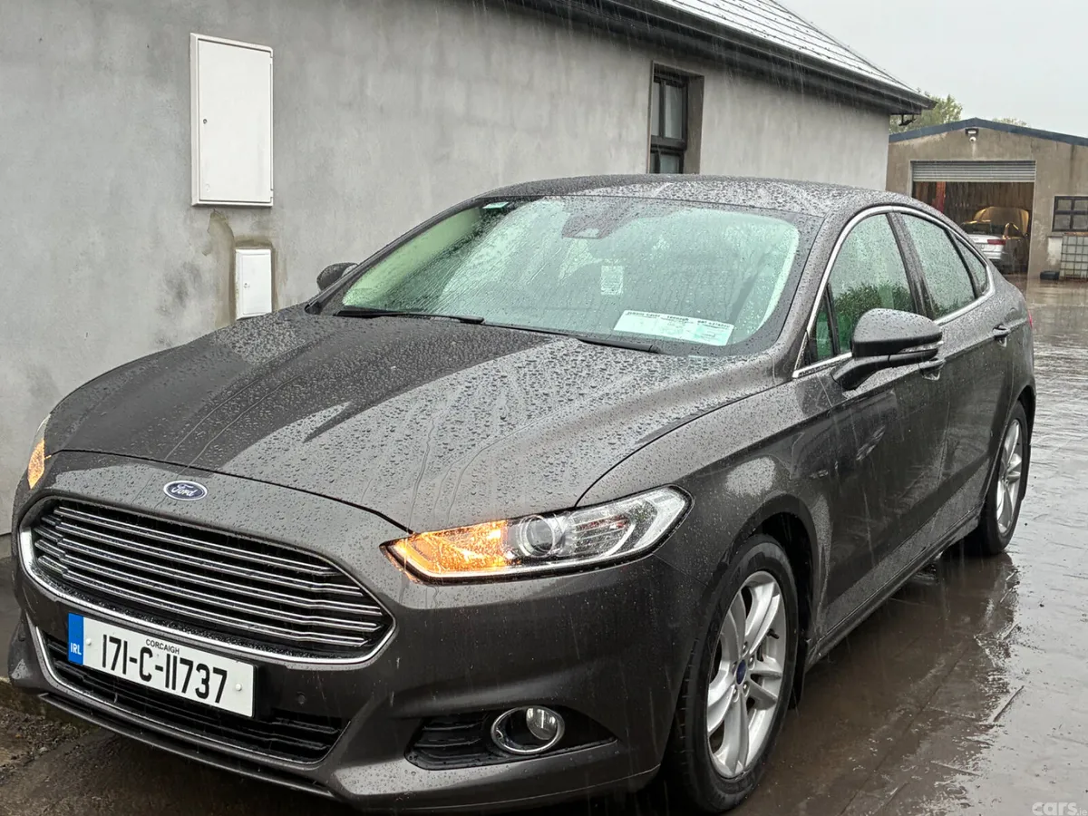 Ford Mondeo Hatchback, Diesel, 2017, Grey