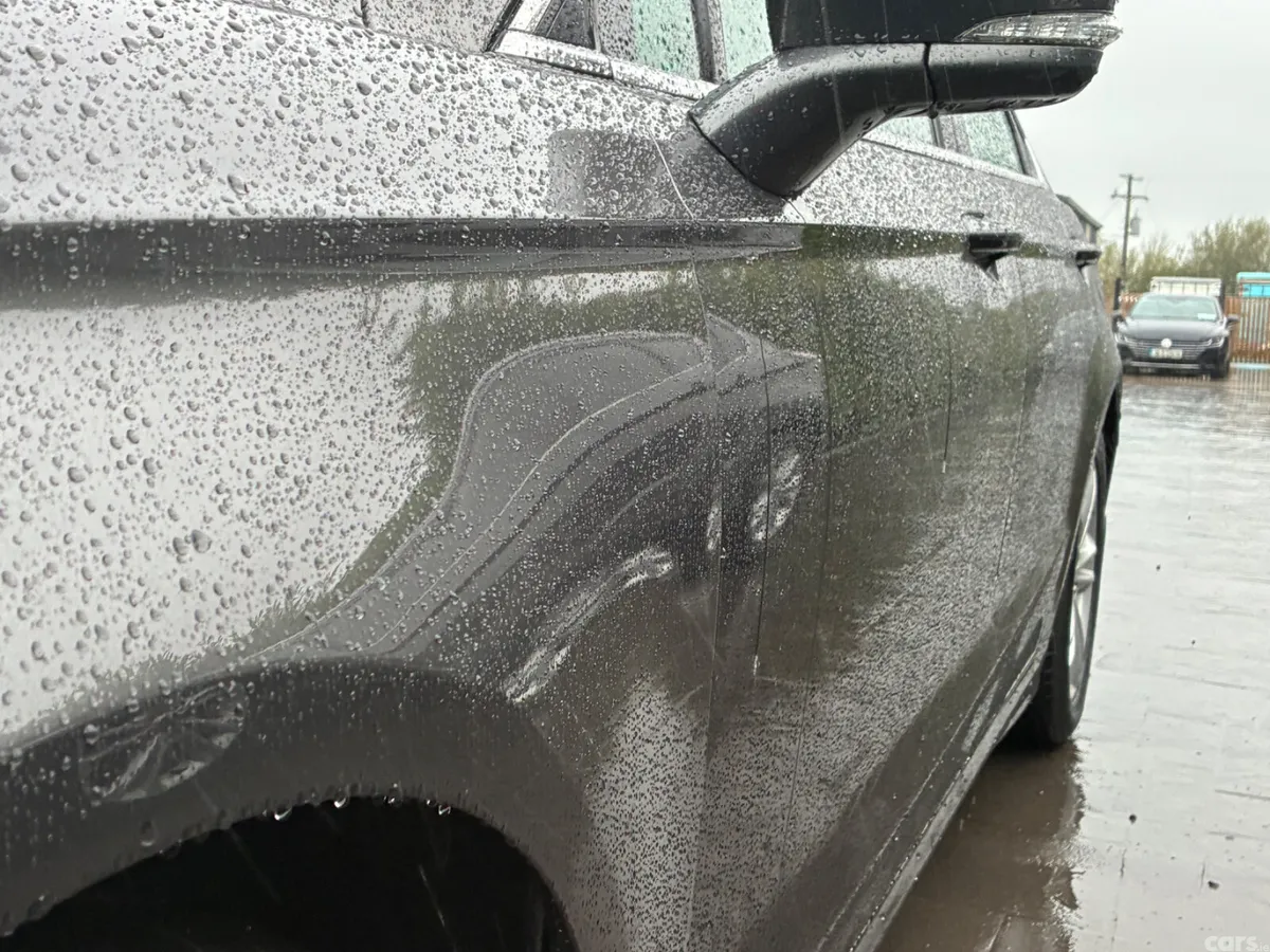 Ford Mondeo Hatchback, Diesel, 2017, Grey